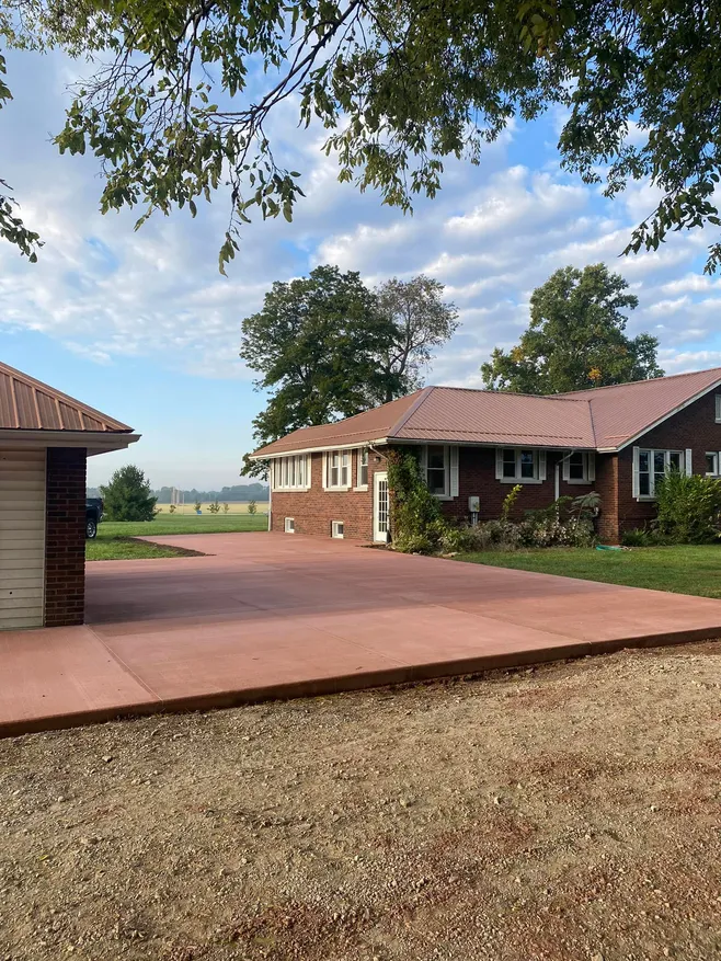 Finished concrete driveway